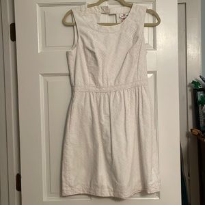Vineyard vines lace dress
